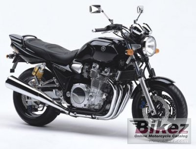 2004 Yamaha XJR 1300 photo